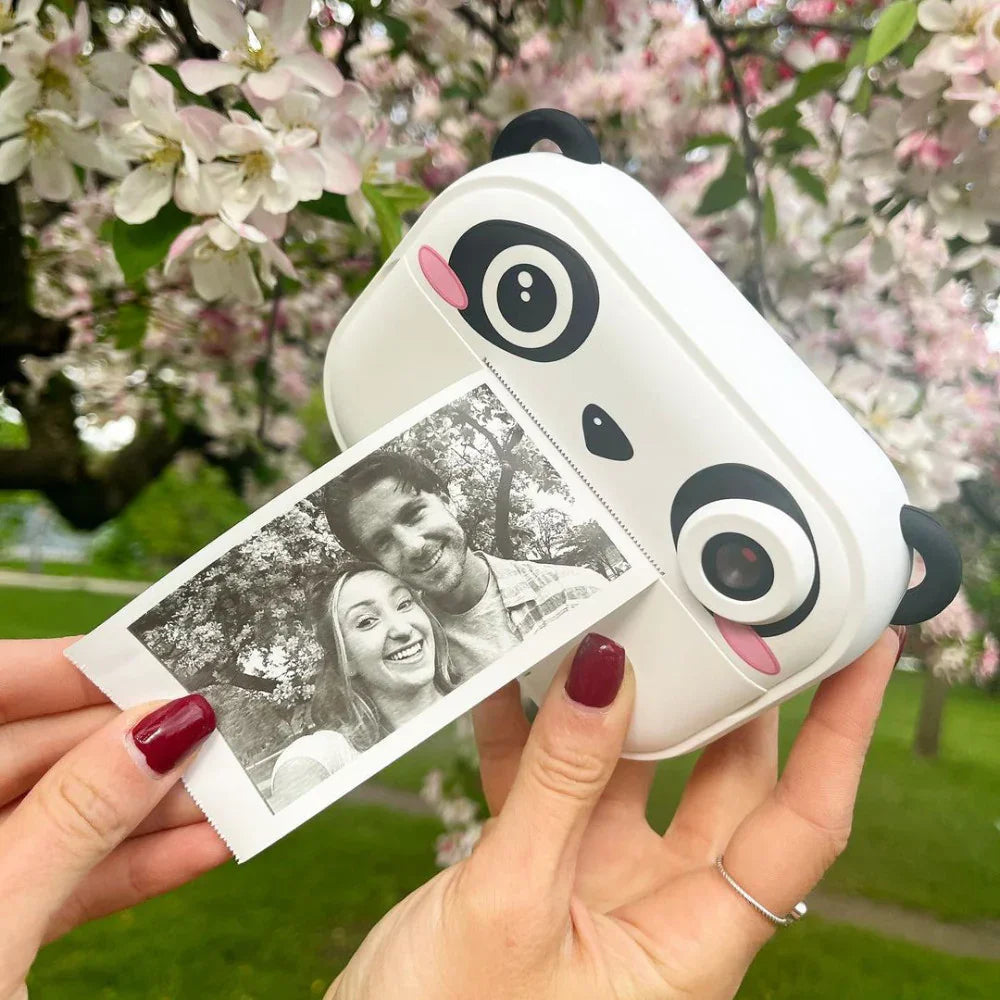 kiimento Panda Print Camera Model P Koko – lifestyle sample images